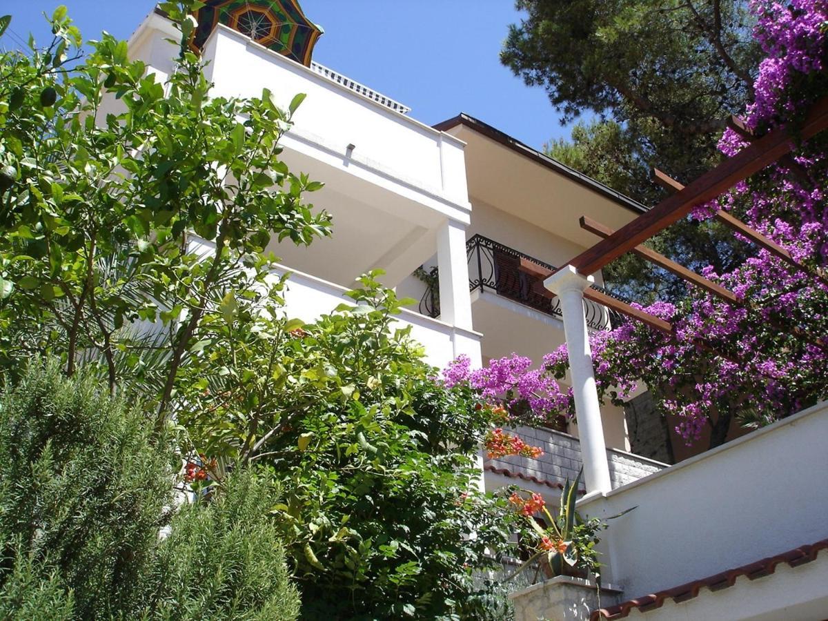 Apartments By The Sea Trogir - 11895 Exteriör bild